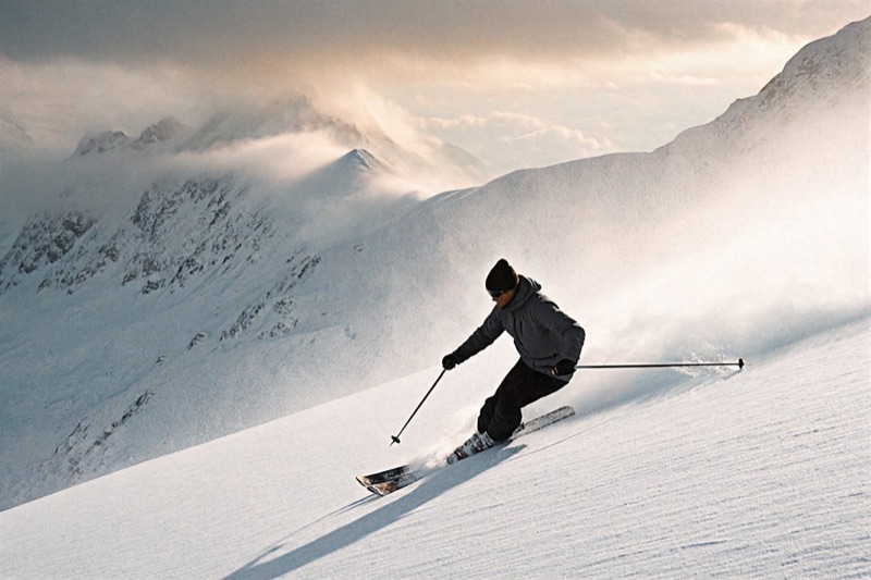 Crisp Snowy Feeling · by Reve · snow landscape, ski turn, snow macro
