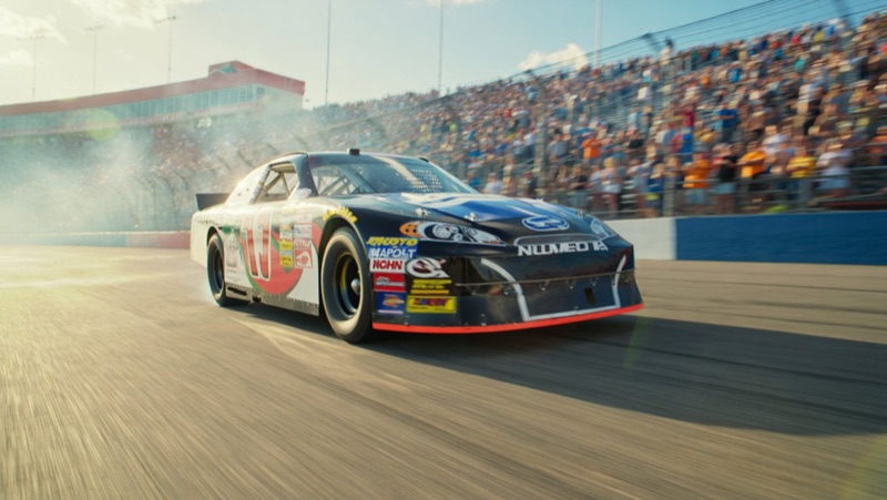 Reve 1.5 Tests · by Stéphane · stock car, beauty close-up, surf frame